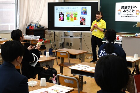児童学科 児童学科